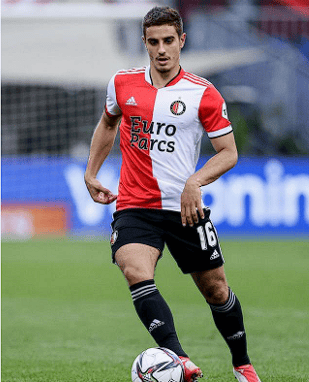 亚博官网-包含费耶诺德训练开放日，关键时刻复出首秀引欢呼，欧篮联在即，年轻球员得到机会的词条-亚博官网